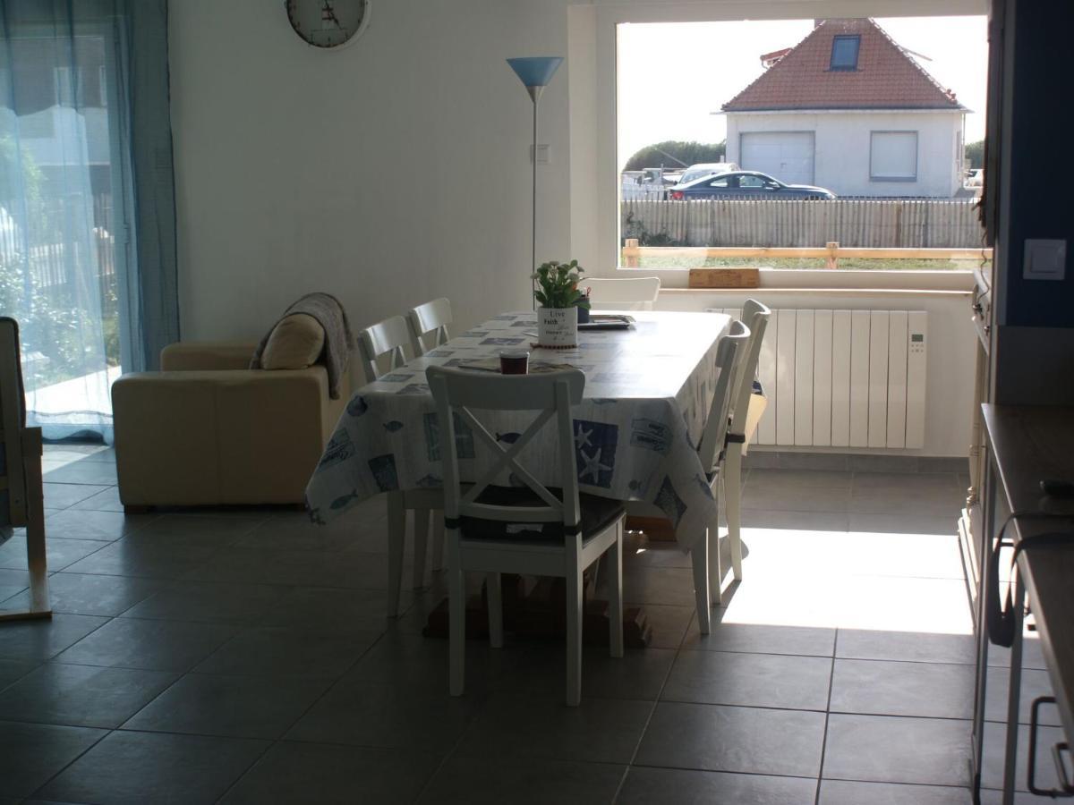Wonderful Holiday Home In Audinghen With Garden Esterno foto