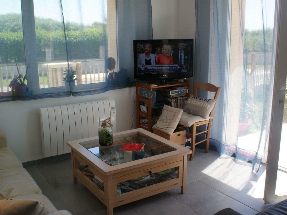 Wonderful Holiday Home In Audinghen With Garden Esterno foto